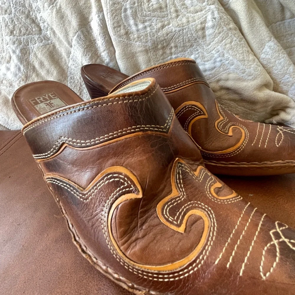Frye western mule - Picture 2 of 5